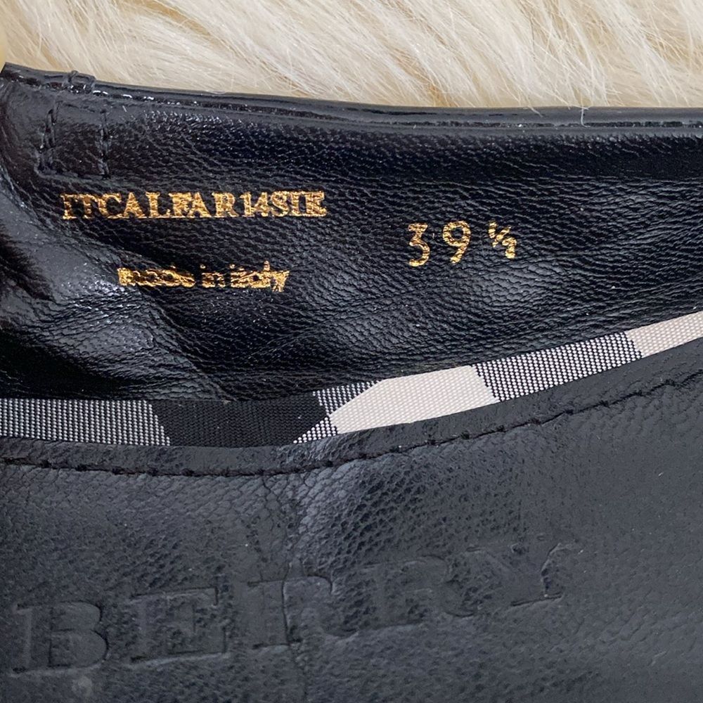 Burberry Nova Patent Leather Quilted Ballet Flat Italy Sz 7.5 Mint Condition - Picture 8 of 8